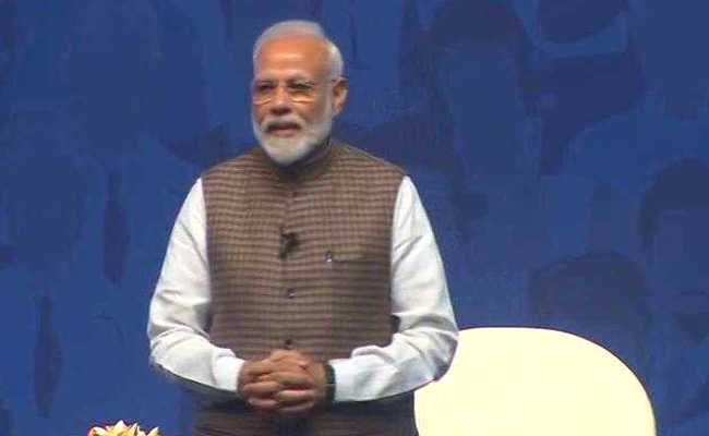 Devendra Fadnavis, BJP Leaders Participate In Main Bhi Chowkidar Event