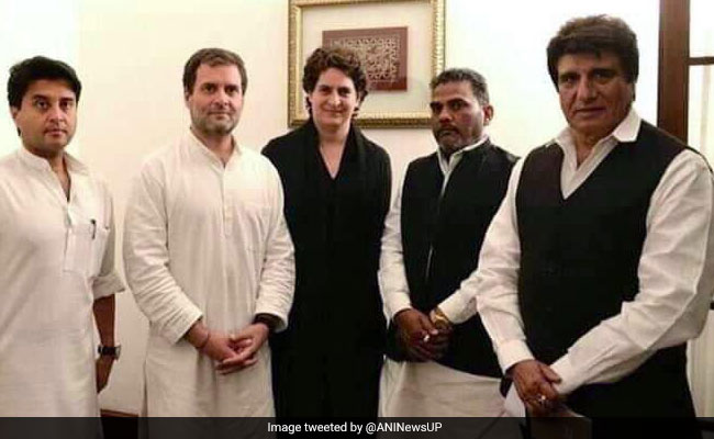 लोकसभा चुनाव से पहले सपा को झटका: पूर्व सांसद ने थामा कांग्रेस का हाथ, बांदा से लड़ेंगे चुनाव