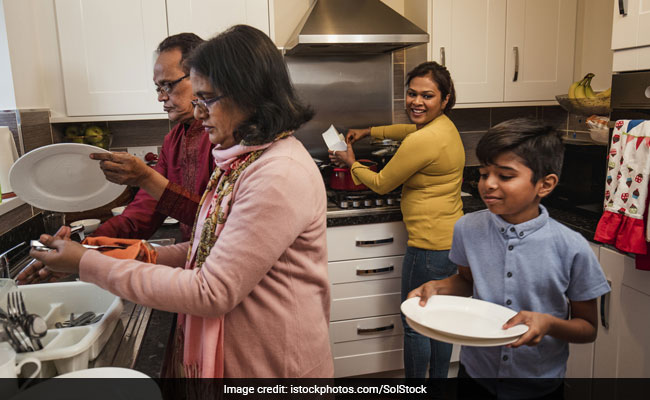 Rheumatoid Arthritis And Women: Debunking Myths