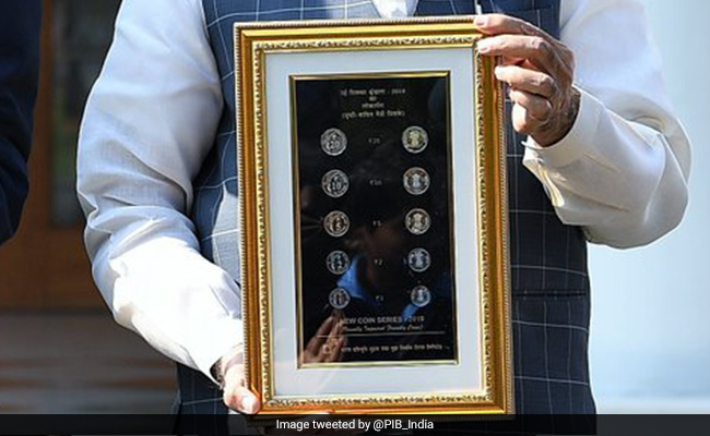 India Announces New Rs 20 Coin With A One-Of-A-Kind Shape