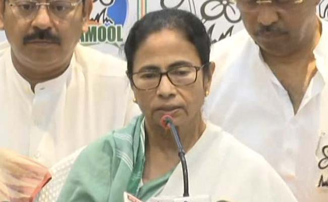 Mamata Banerjee's Helicopter Loses Its Way, Rally Delayed