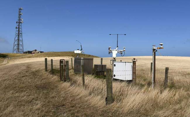 Remote Cape With "World's Cleanest Air" Offers Smog Respite