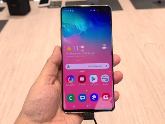 Samsung Galaxy S10 5G First Look