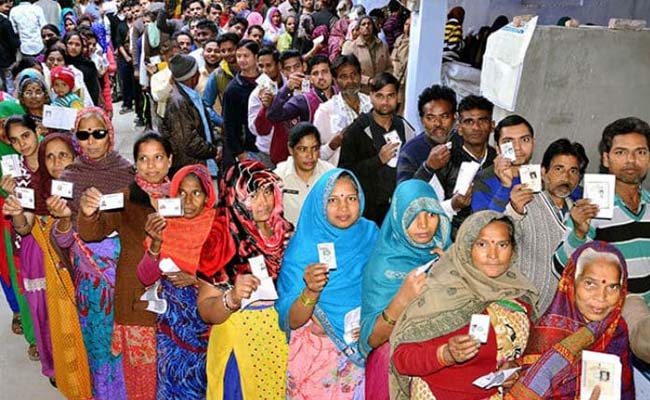 Loksabha Poll 2024: लोकसभा 2024 में जीत की सूत्रधार बनेंगी महिलाएं, 41.1 करोड़ हुई संख्या, आधी आबादी को साधने के लिए PM मोदी कर सकते हैं बड़ा ऐलान&nbsp;
