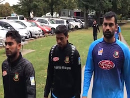 न्यूजीलैंड की मस्जिद में हुई गोलीबारी से दहली बांग्लादेश की टीम, जान बचाने के लिए ऐसे भागते नजर आए खिलाड़ी, देखें VIDEO न्यूजीलैंड की मस्जिद में हुई गोलीबारी से दहली बांग्लादेश की टीम, जान बचाने के लिए ऐसे भागते नजर आए खिलाड़ी, देखें VIDEO