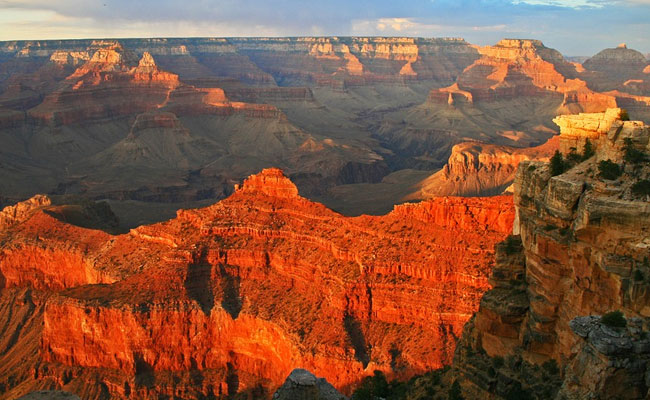 13-Year-Old Boy Survives After Nearly 100-Feet Grand Canyon Fall