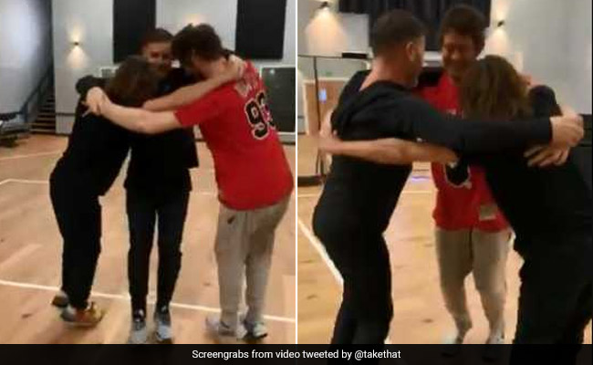 The #TriangleDance Is Taking Over Social Media And Everyone's Trying It