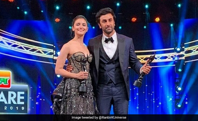 This Alia Bhatt-Ranbir Kapoor Filmfare Moment Made Neetu Kapoor 'Forget Stress'