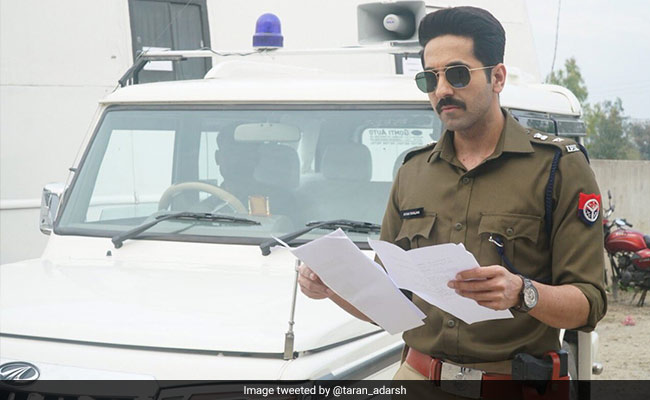 पुलिस ऑफिसर की वर्दी में दिखे आयुष्मान खुराना, 'Article 15' का फर्स्ट लुक हुआ रिलीज