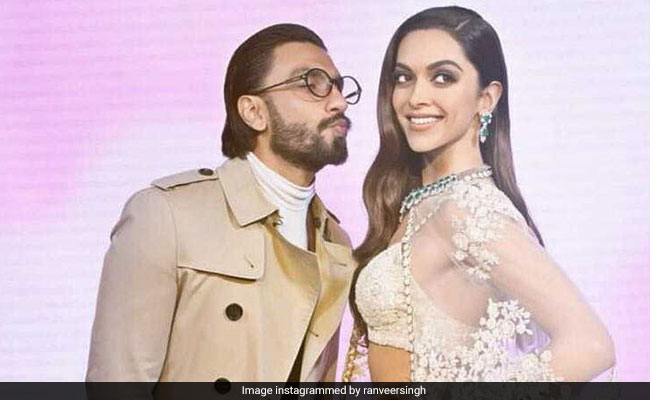 '<i>Original Toh Mere Paas Hai</i>:' Ranveer Singh's Priceless Reaction To Deepika Padukone In Wax