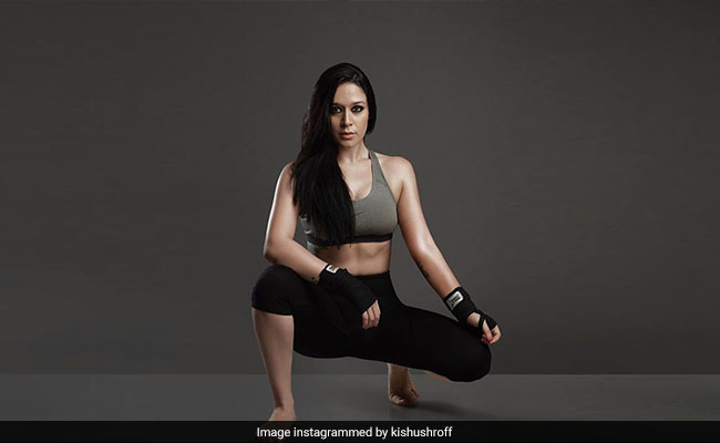 टाइगर श्रॉफ की बहन ने जमाई ऐसी किक, इस शख्स की हो गई हालत खराब- देखें वायरल Video