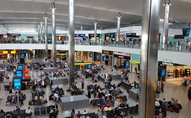 UK Scraps Landing Cards For Indians, Others At Airports