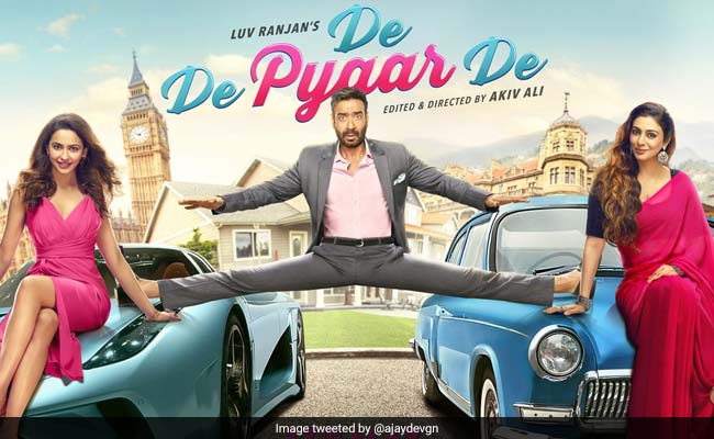 <I>De De Pyaar De</i> First Look: Ajay Devgn Recreates <I>Phool Aur Kaante</i> Stunt