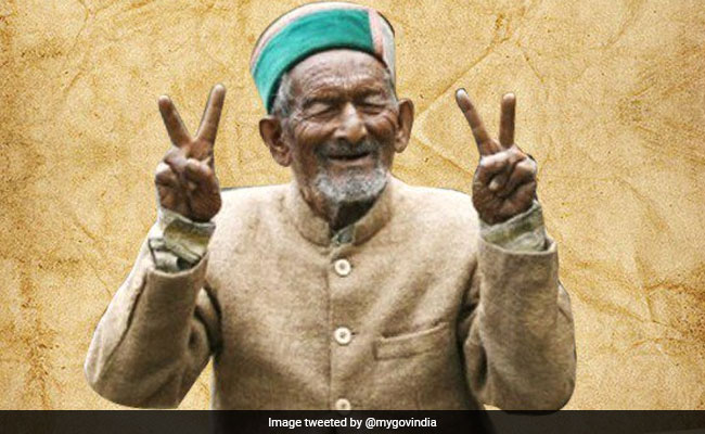 Meet 106-Year-Old Shyam Saran, Who Has Voted In Every Election Since 1951