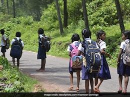CG Board Exam: छत्तीसगढ़ में पांचवी और आठवीं की बोर्ड परीक्षा को लेकर अभी भी संशय! विभाग के निर्णय से छात्र और अभिभावक हैं परेशान CG Board Exam: छत्तीसगढ़ में पांचवी और आठवीं की बोर्ड परीक्षा को लेकर अभी भी संशय! विभाग के निर्णय से छात्र और अभिभावक हैं परेशान