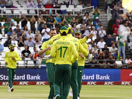 த்ரில் டை.. சூப்பர் ஓவர்.. மில்லர் தோனியாக மாறிய மொமண்ட்