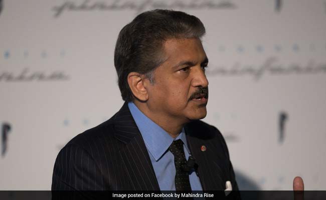 Anand Mahindra's Epic Reply To Man Asking "<i>Kitna Deti Hai?</i>" Is A Must-Read