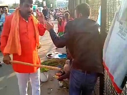 लखनऊ में हुए कश्मीरियों की लाठी-थप्पड़ से पिटाई का वीडियो शेयर कर राहुल गांधी ने कही यह बात लखनऊ में हुए कश्मीरियों की लाठी-थप्पड़ से पिटाई का वीडियो शेयर कर राहुल गांधी ने कही यह बात