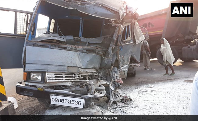 2 Cops Killed, 17 injured As Truck Rams Police Van On Odisha Highway