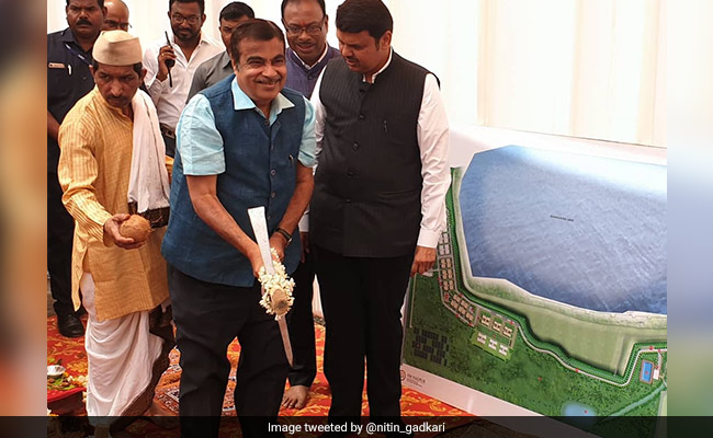 Give Jobs To "<i>Bhumiputras</i>", Will Bring Law If Needed: Nitin Gadkari