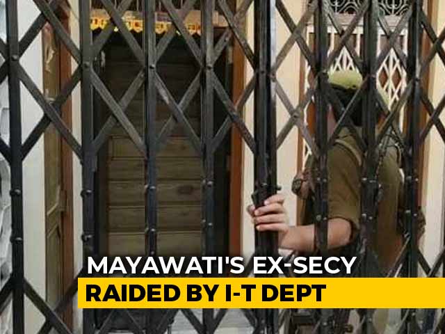 Mayawati's Ex-Secretary Raided Over Alleged Tax Evasion Worth 100 Crores