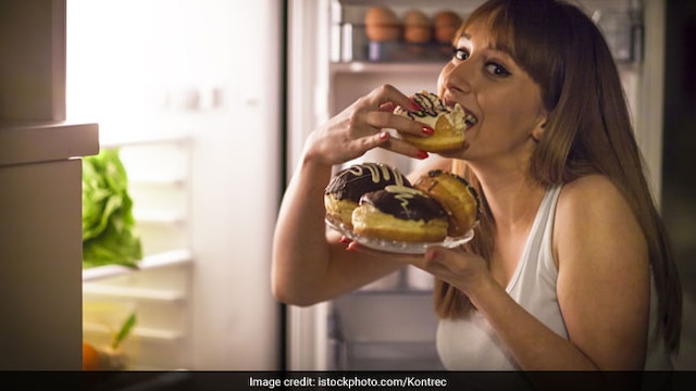 Weight loss: Avoid having chocolates, cookies or a pizzas as late-night snacks
