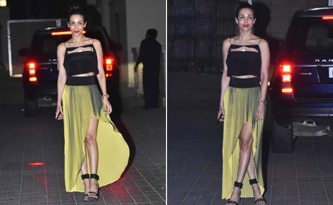 5 Cutout Tops That Say Less Is More Like Malaika Arora