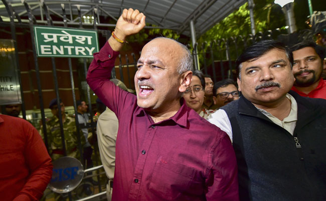 Poll Panel Will Keep Delhi Police Out Of Probe Over Misleading Calls: AAP