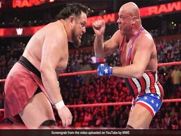 WWE Raw: Kurt Angle ने रिंग में दिखाई चालाकी, ऐसे किया पहलवान को चित, देखें VIDEO WWE Raw: Kurt Angle ने रिंग में दिखाई चालाकी, ऐसे किया पहलवान को चित, देखें VIDEO