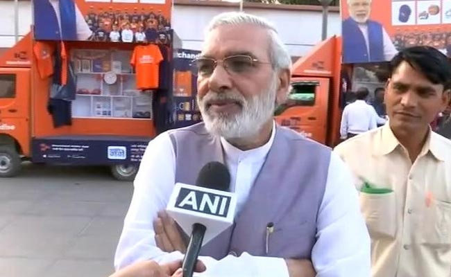 PM Modi Lookalike At BJP Headquarters, Says He Loves Campaigning