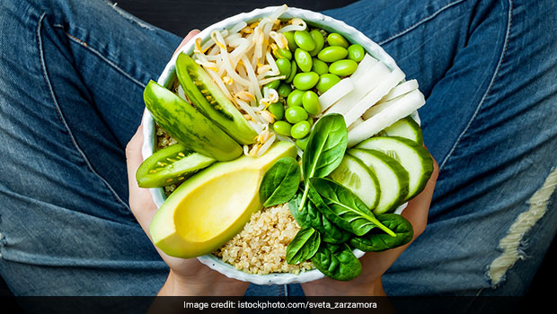 Raw Foodism Diet: Does Eating Raw Food Lead To Weight Loss?