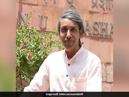 ‘जमीनी हकीकत से अनजान', JNU के वीसी ने आलोचकों को दिया जवाब; DU VC को 1100 शिक्षाविदों की चिट्ठी ‘जमीनी हकीकत से अनजान', JNU के वीसी ने आलोचकों को दिया जवाब; DU VC को 1100 शिक्षाविदों की चिट्ठी