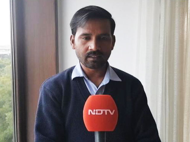 'Street Lights Are A Must'