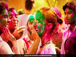 Skincare Tips For Holi 2023: होली के रंगों से बिगड़ न जाए आपके चेहरे की चमक, सेफ्टी के लिए पहले ही कर लें ये काम Skincare Tips For Holi 2023: होली के रंगों से बिगड़ न जाए आपके चेहरे की चमक, सेफ्टी के लिए पहले ही कर लें ये काम