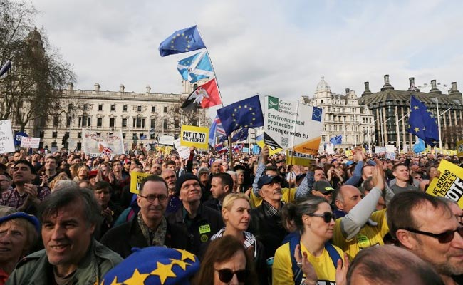 Barely Four Out Of 10 Europeans Know EU Election Date, Poll Suggests