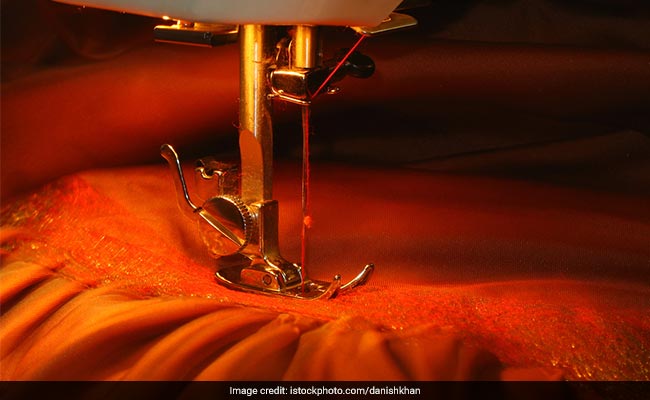 Jammu And Kashmir Woman Stitches With Her Feet, Wants To Train Others
