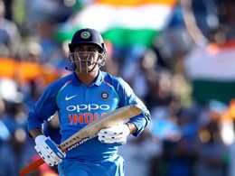 IND vs AUS 1st ODI: कुछ इस तरह एमएस धोनी ऑस्ट्रेलिया के लिए कहर बन गए 2019 में IND vs AUS 1st ODI: कुछ इस तरह एमएस धोनी ऑस्ट्रेलिया के लिए कहर बन गए 2019 में