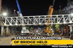 Auditor Who Reviewed Mumbai Foot Overbridge Detained Auditor Who Reviewed Mumbai Foot Overbridge Detained