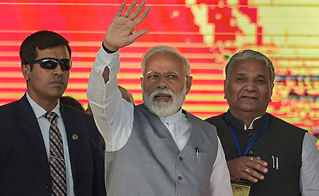 VIDEO: मंत्री साहब बोले- नरेंद्र मोदी हमारे पापा, हिंदुस्तान के पापा