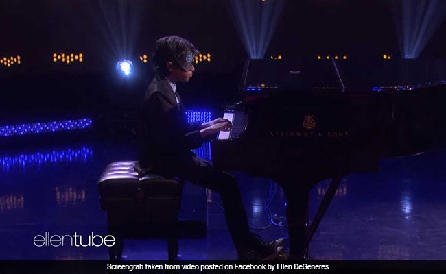 Chennai Teen Piano Prodigy Wows At <i>The Ellen Show</i>, Plays Blindfolded