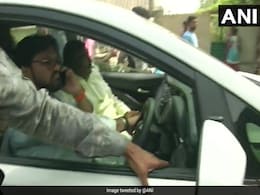 Trinamool Seeks Election Commission's Intervention Over Asansol Violence Trinamool Seeks Election Commission's Intervention Over Asansol Violence