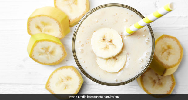 A banana shake before workout can help boost your energy levels