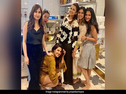 ईशा अंबानी के घर में प्रियंका और परिणीति ने की पार्टी बोलीं- आलिया तुमने... ईशा अंबानी के घर में प्रियंका और परिणीति ने की पार्टी बोलीं- आलिया तुमने...