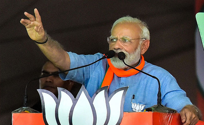 Terror Contained In 'Two-And-A-Half' Districts Of Kashmir, Says PM