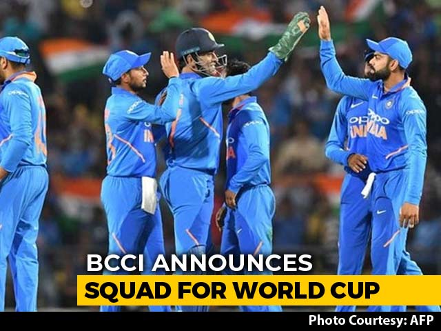 World Cup Team Announced; Dinesh Karthik Included, Rishabh Pant Left Out