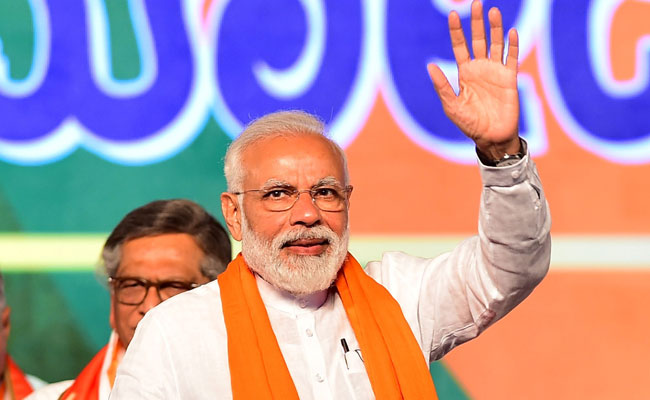 "Congress Wants To Keep Fire Stoked By Pandit Nehru," Says PM Modi
