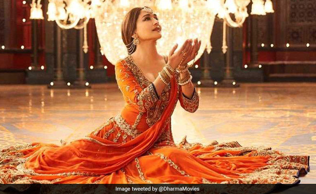 <i>Kalank</i> Song <i>Tabaah Ho Gaye</i>: The Magic Of Madhuri Dixit, Finally