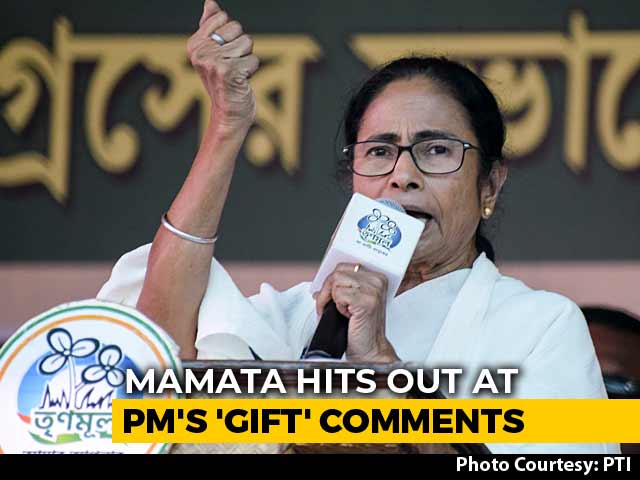 Mamata Banerjee Promises <i>Rosogullas</i> For PM, But There's A Twist