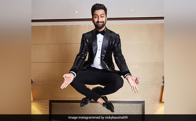 Amidst Rumours Of Break-Up With Harleen Sethi, Vicky Kaushal Says He's '<I>Ekdam</i> Single'