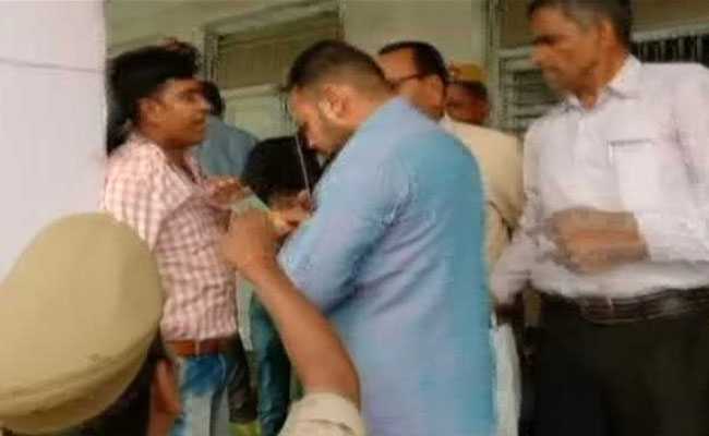 BJP Workers Thrash UP Polling Officer For Asking Voters To Press "Cycle"